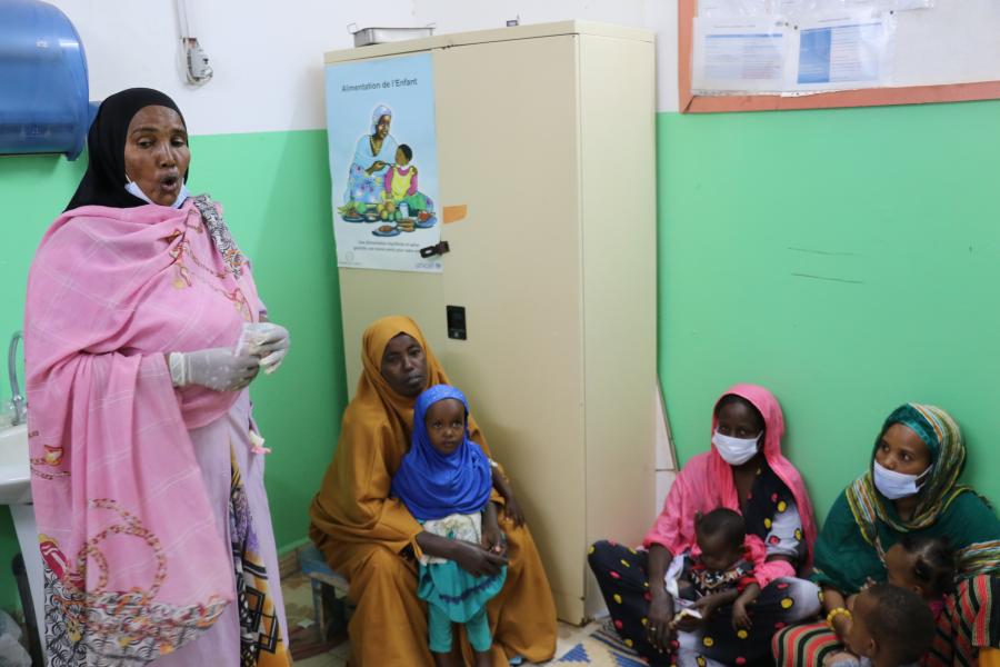 Zahra Dahir, a été formée sur la prise en charge des mesures poids tailles chez l’enfant-©UNICEF/Djibouti/2020/Oulmi